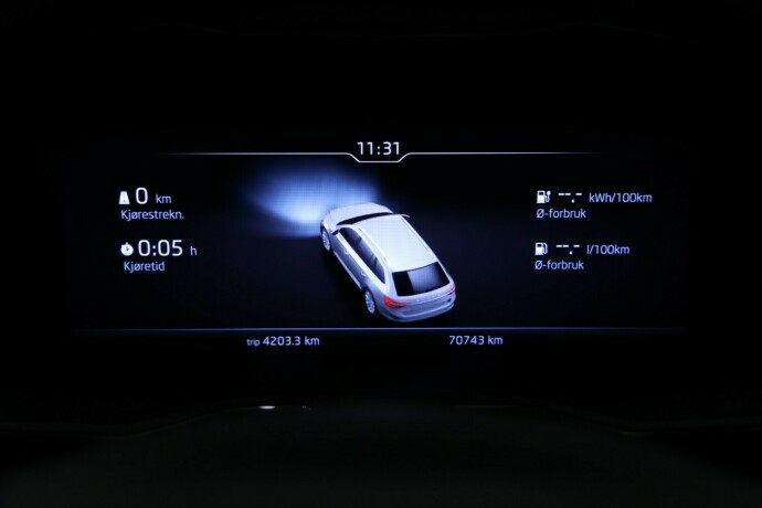 skoda-superb-elektrisitetbensin-2020-big-11
