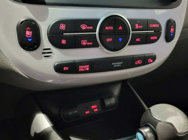 kia-soul-elektrisitet-2018-big-17