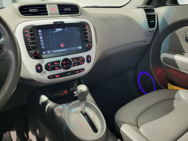 kia-soul-elektrisitet-2018-big-12