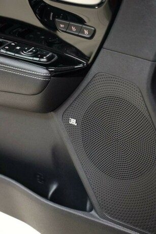 kia-e-niro-elektrisitet-2020-big-19