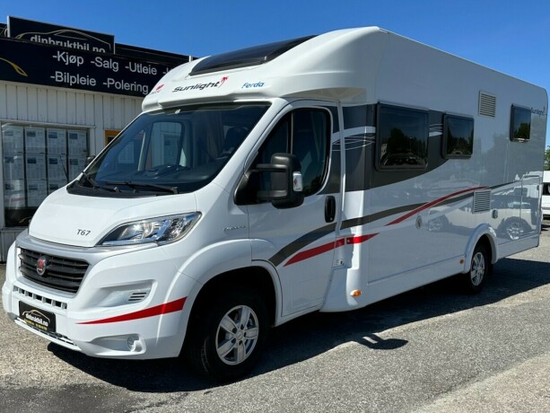capron-t67t448t743-diesel-2017-big-1