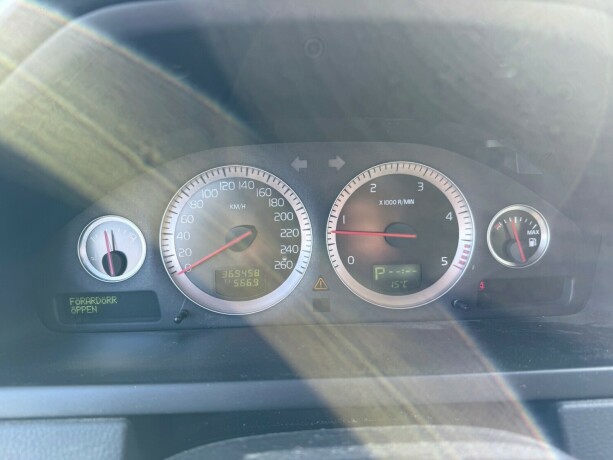 volvo-xc-90-diesel-2007-big-14