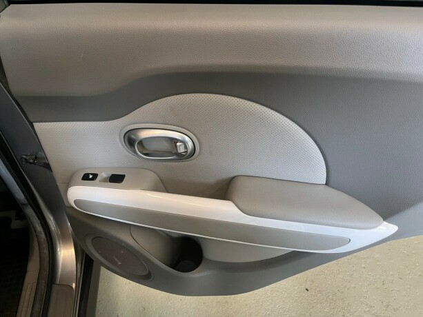 kia-soul-elektrisitet-2016-big-22
