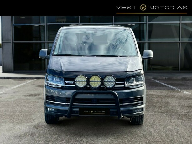 volkswagen-transporter-diesel-2018-big-1