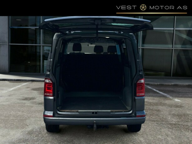 volkswagen-transporter-diesel-2018-big-6
