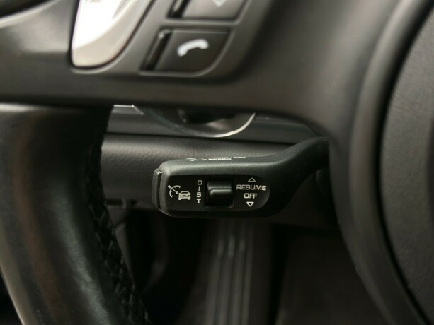 porsche-panamera-bensin-2011-big-23