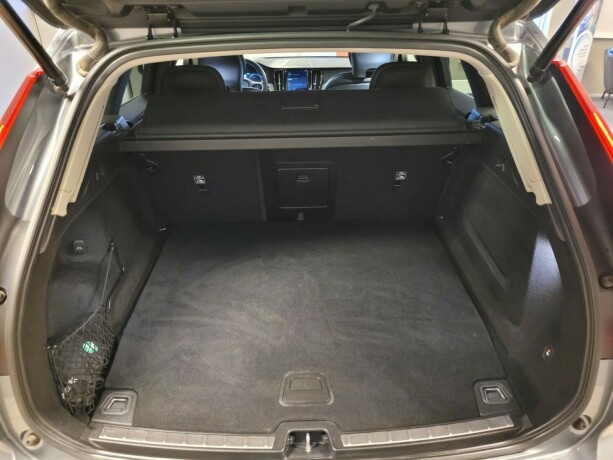 volvo-xc-60-elektrisitetbensin-2020-big-20