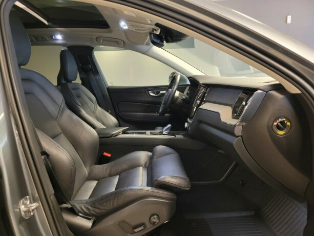 volvo-xc-60-elektrisitetbensin-2020-big-11