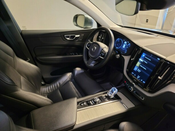 volvo-xc-60-elektrisitetbensin-2020-big-14