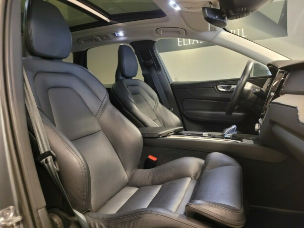 volvo-xc-60-elektrisitetbensin-2020-big-12