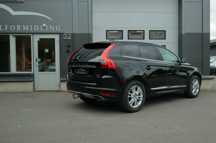 volvo-xc-60-diesel-2016-big-1