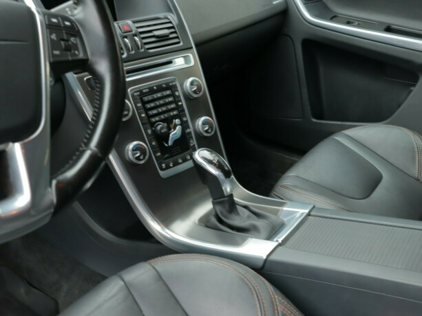 volvo-xc-60-diesel-2016-big-10