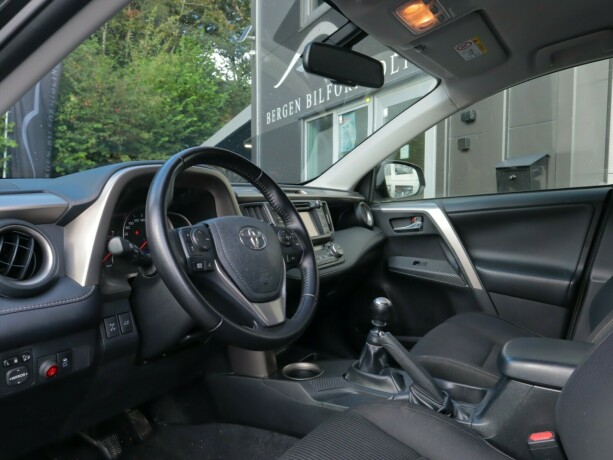 toyota-rav4-diesel-2014-big-6