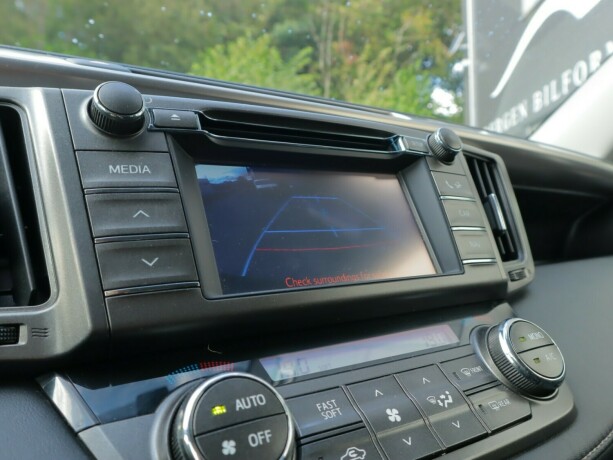 toyota-rav4-diesel-2014-big-16