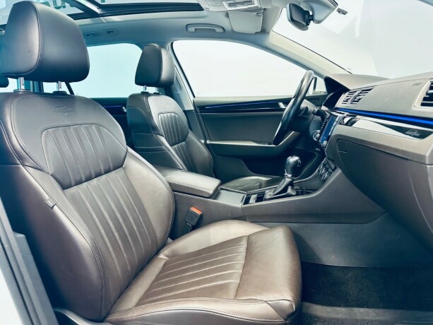 skoda-superb-diesel-2016-big-17