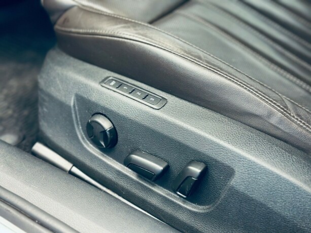 skoda-superb-diesel-2016-big-14