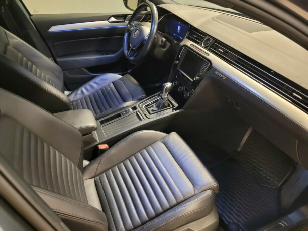 volkswagen-passat-elektrisitetbensin-2017-big-14