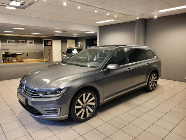 volkswagen-passat-elektrisitetbensin-2017-big-6
