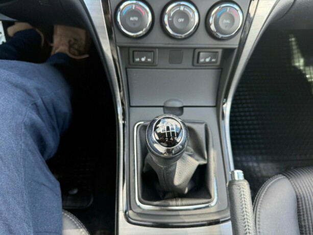 mazda-6-diesel-2012-big-21