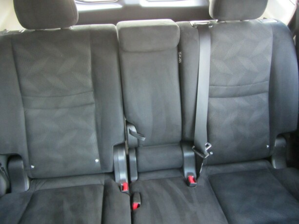 nissan-x-trail-diesel-2015-big-25