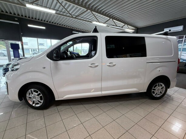 peugeot-expert-diesel-2022-big-3