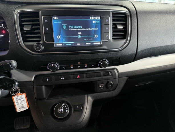 peugeot-expert-diesel-2022-big-14