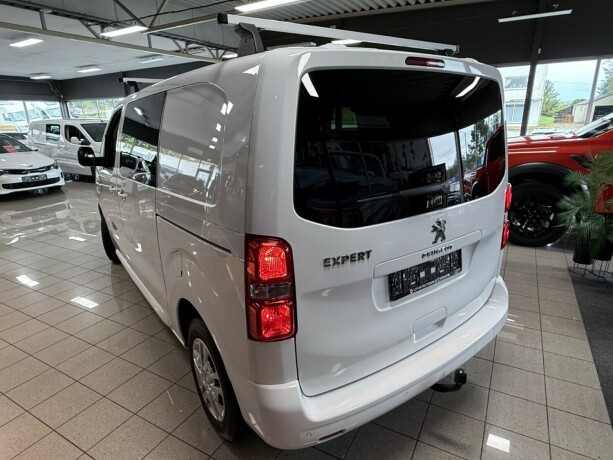 peugeot-expert-diesel-2022-big-4