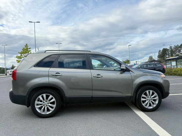 kia-sorento-diesel-2011-big-1