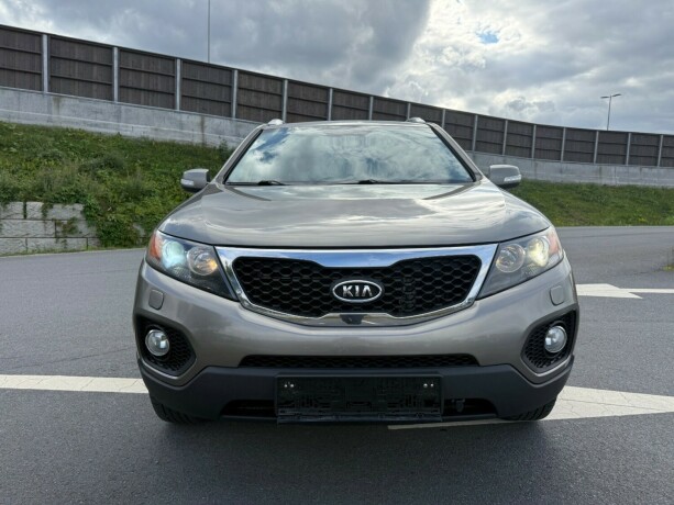 kia-sorento-diesel-2011-big-7