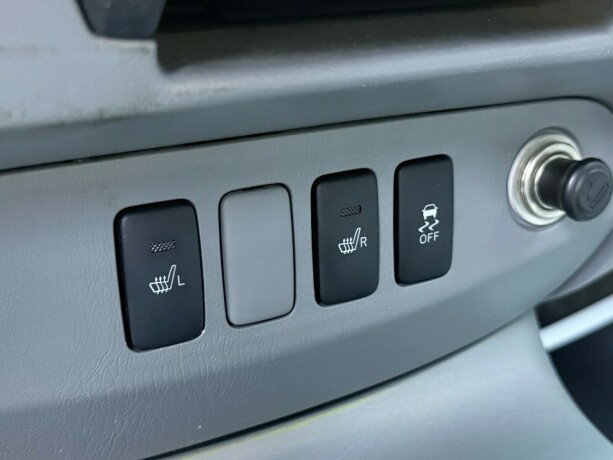 toyota-hilux-diesel-2010-big-22