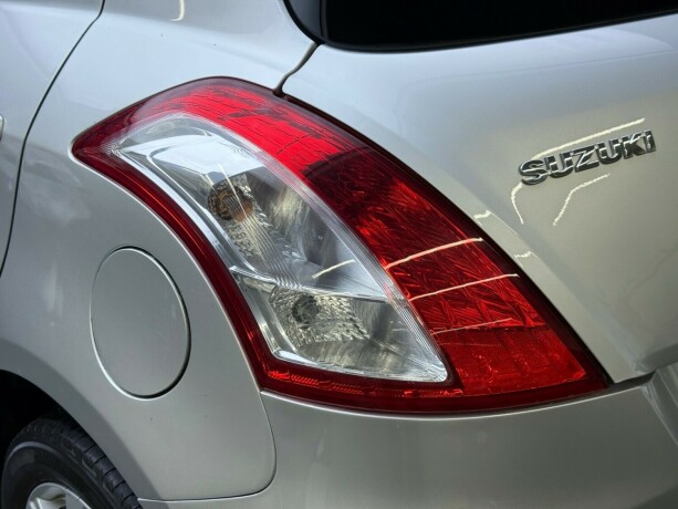 suzuki-swift-bensin-2014-big-6
