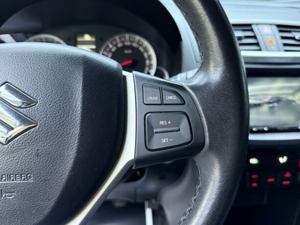 suzuki-swift-bensin-2014-big-16