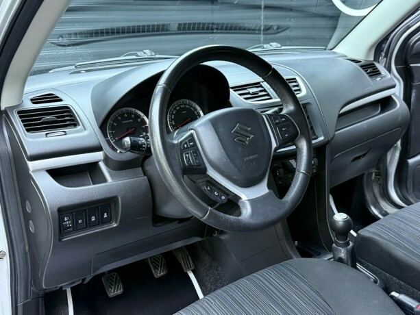 suzuki-swift-bensin-2014-big-10