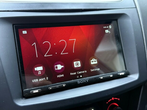 suzuki-swift-bensin-2014-big-19