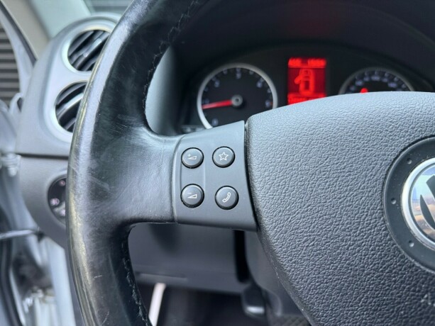 volkswagen-tiguan-diesel-2009-big-15
