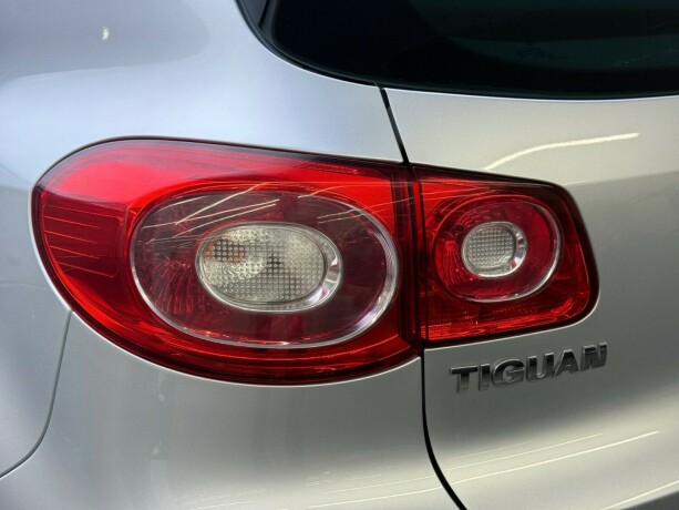volkswagen-tiguan-diesel-2009-big-6