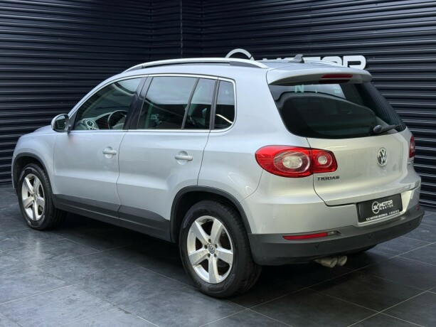 volkswagen-tiguan-diesel-2009-big-1