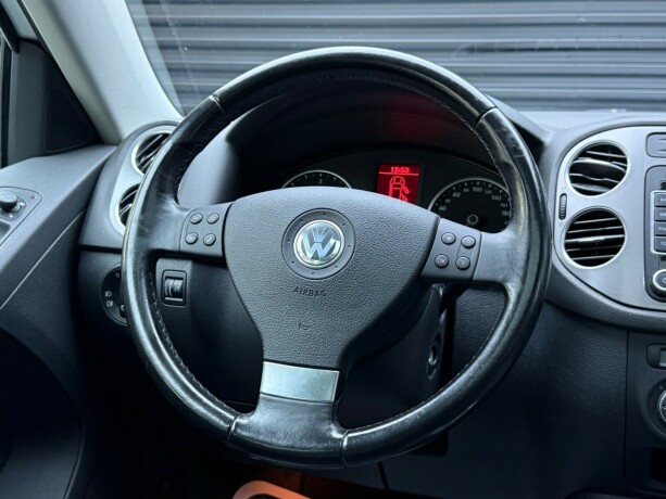 volkswagen-tiguan-diesel-2009-big-13