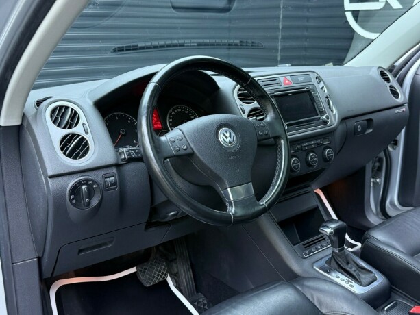 volkswagen-tiguan-diesel-2009-big-11
