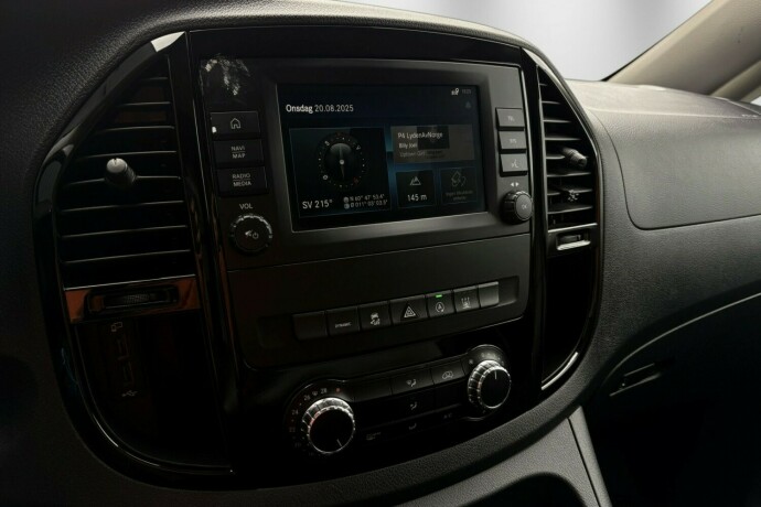 mercedes-benz-vito-diesel-2023-big-22