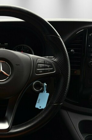 mercedes-benz-vito-diesel-2023-big-12