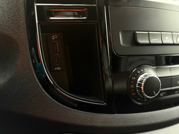 mercedes-benz-vito-diesel-2023-big-21