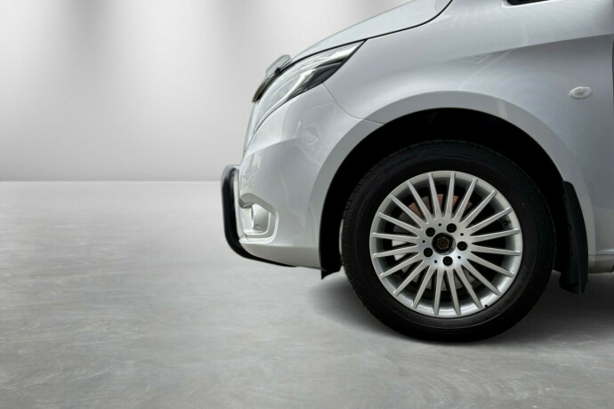 mercedes-benz-vito-diesel-2023-big-37