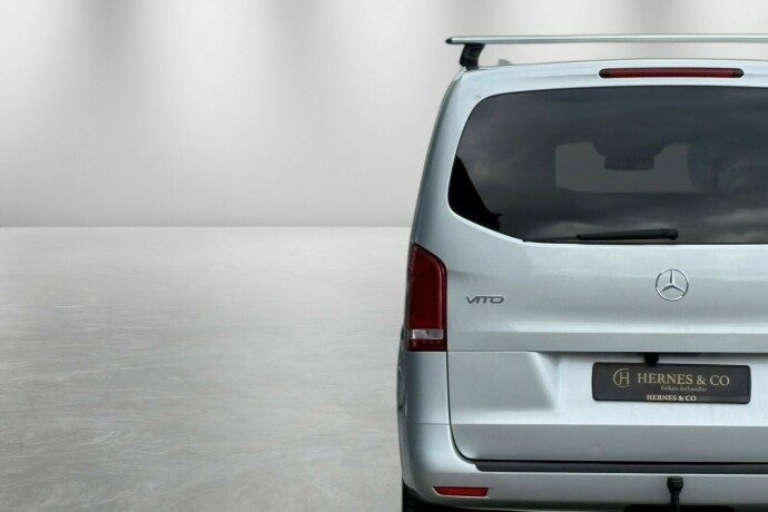 mercedes-benz-vito-diesel-2023-big-7