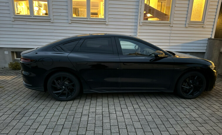 2022-han-byd-elektrisitet-big-1