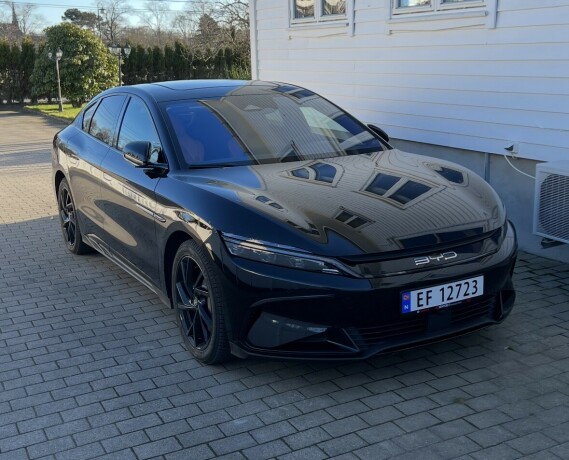 2022-han-byd-elektrisitet-big-3