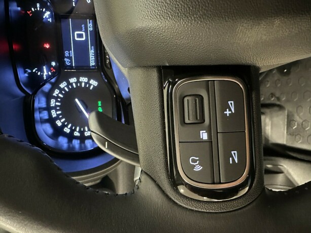 citroen-berlingo-diesel-2022-big-7