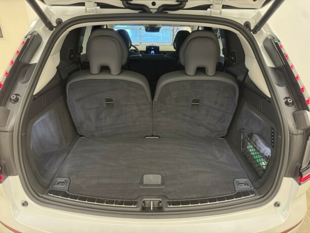 volvo-ex90-elektrisitet-2025-big-35