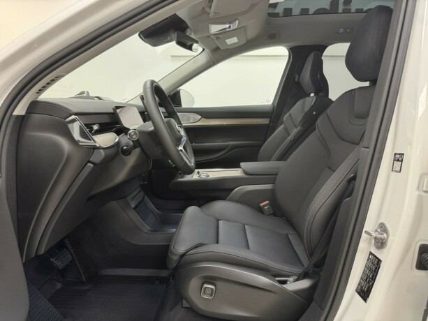 volvo-ex90-elektrisitet-2025-big-7