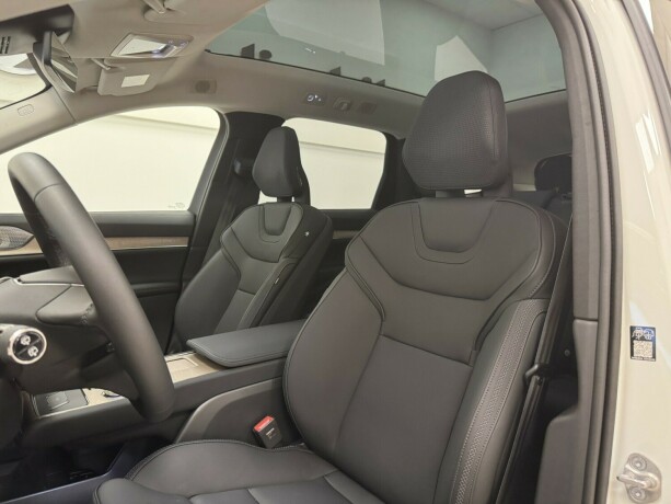 volvo-ex90-elektrisitet-2025-big-8